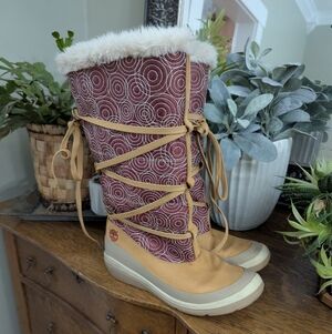 Timberland super soft leather tall winter boots 7.5 M